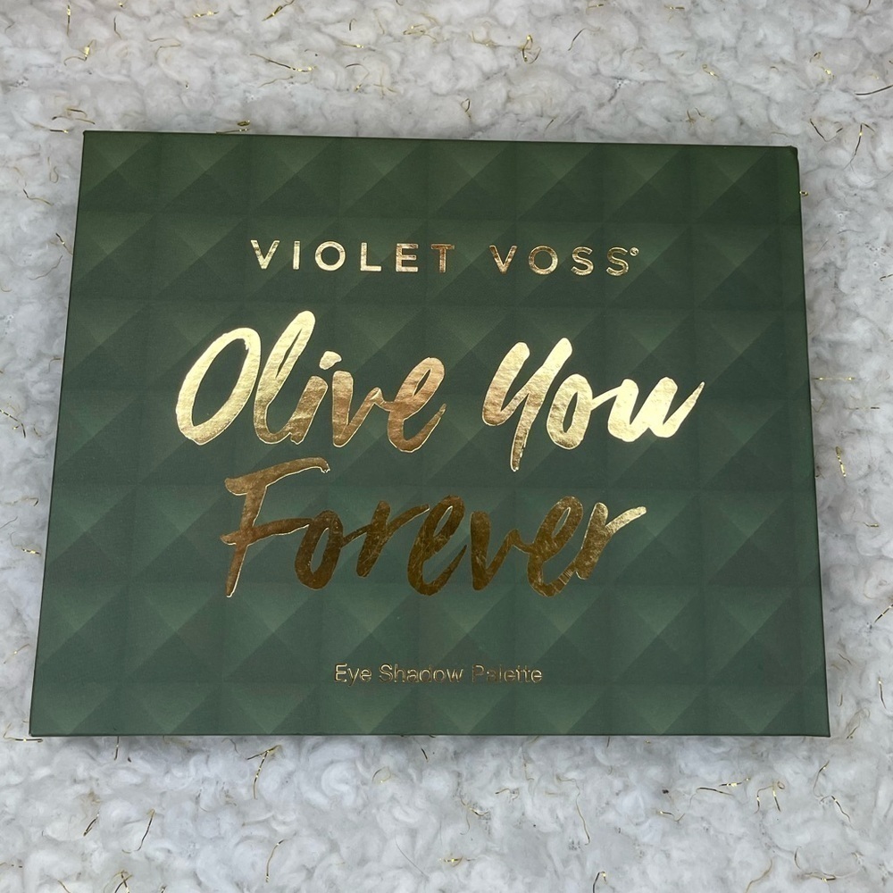Brand new- never used Violet Voss olive you forever eyeshadow palette. Beautiful